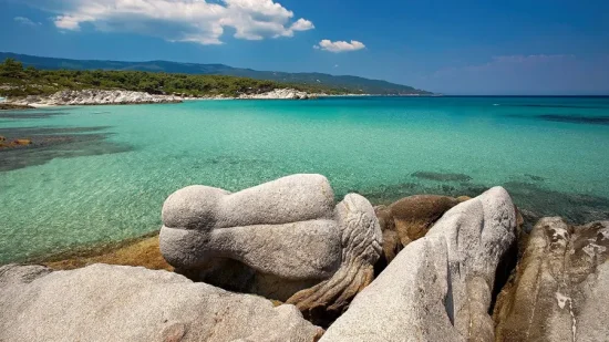 kavourtripes beach sithonia