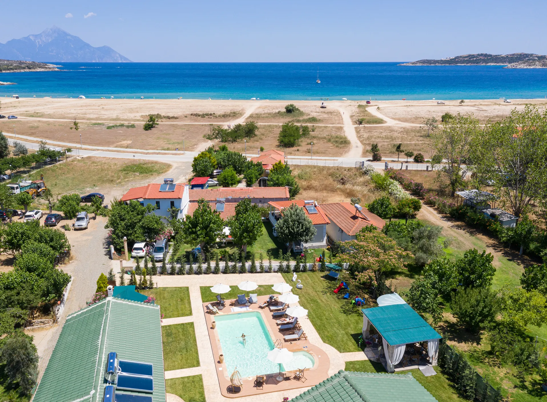 AURA SUITES sykia Sithonia Halkidiki, on the beach with swimming pool