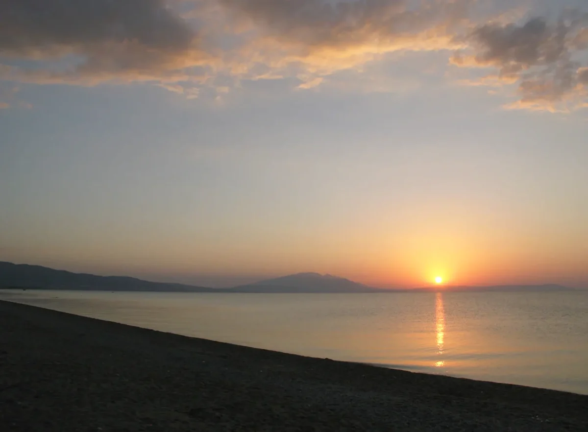 Nea Vrasna Athos beach