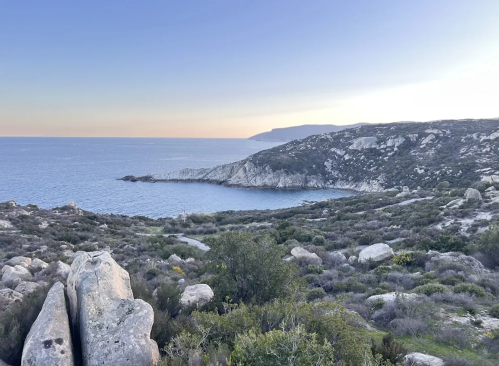 For sale plot land in kriaritsi halkidiki sithonia, 500sqm buildable, 93 meters from the beach